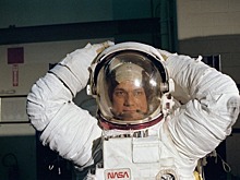 Как астронавт из США несколько часов был в космосе в свободном полете: 7 февраля в истории