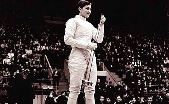 День в истории: казанская олимпийская чемпионка, журнал "Огонек" и праздник смеха