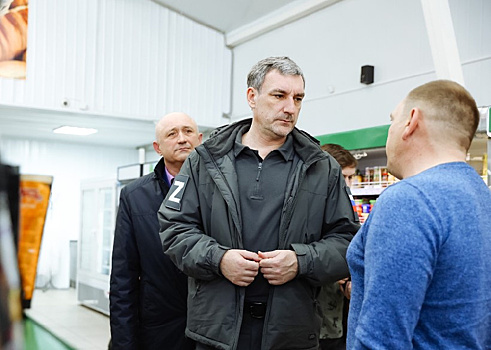 Василий Орлов поручил поддержать предпринимателя из Серышева в запуске выпечки хлеба