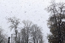 Первые снежинки пролетели в средних широтах России