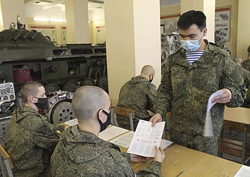 В Улан-Удэнском гвардейском десантно-штурмовом соединении проверяют знания географии