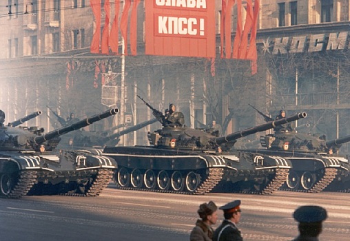 Когда армия СССР была намного сильнее американской