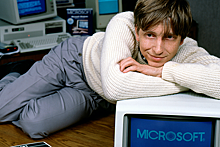 Microsoft 25 лет приучала весь мир к Windows. Что позволит ей победить Apple?