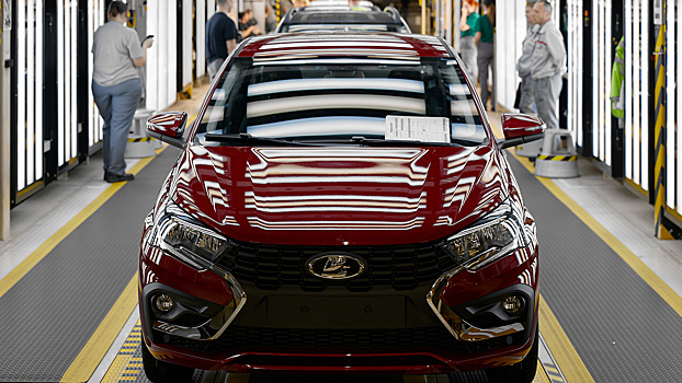 АвтоВАЗ планирует произвести в 2025 году свыше 300 тысяч автомобилей