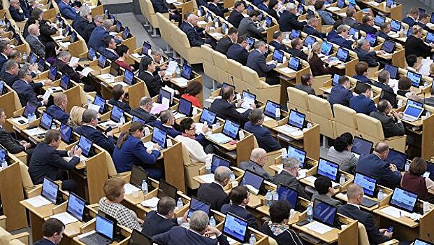Госдума приняла в первом чтении законопроект об электронной подписи