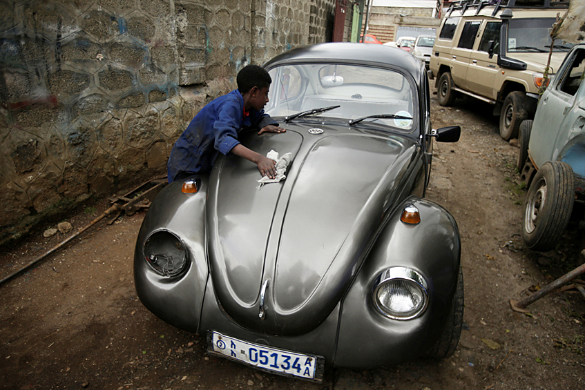 Эволюция логотипа Volkswagen насчитывает около 90 лет. 