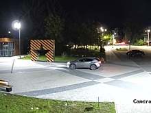 В Свободном накажут водителя кроссовера, который прокатился по центральной площади