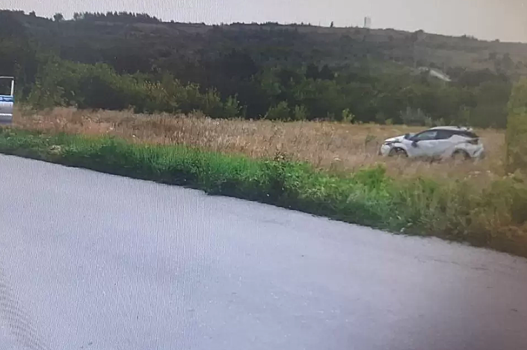Мужчина пострадал в перевернувшемся автомобиле в Саратовской области