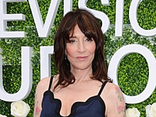 Кэти Сагал и Джейн Линч станут подругами в комедийном сериале