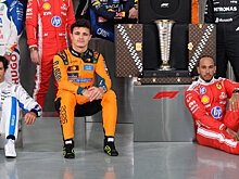 Хэмилтон пошутил о своем возрасте на фотосессии гонщиков «Ф-1»