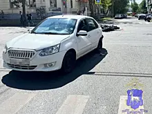 В Самаре на проспекте Масленникова Datsun врезался в мотоцикл