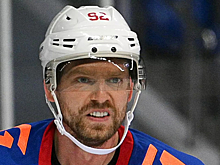 В "Металлурге" ответили на вопрос о зарплате Кузнецова