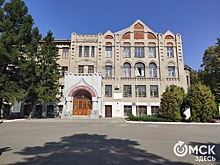 Омичей приглашают на фотоэкскурсию по территории ОмГАУ