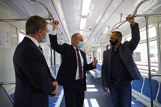 В екатеринбургском метро запустили обновленные составы