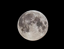 ТОП-7 фото Лунного затмения из соцсетей ижевчан