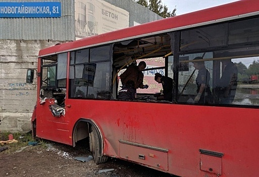 Задержан водитель врезавшегося в стену в Перми автобуса
