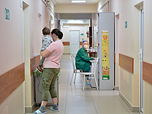 Пребывание родителей с детьми до семи лет в больнице просят сделать бесплатным