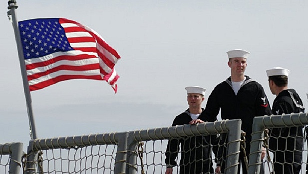 Корабль ВМС США досрочно покинул Черное море