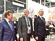 Андрей Травников открыл международный форум-выставку "Сибирская стройнеделя"