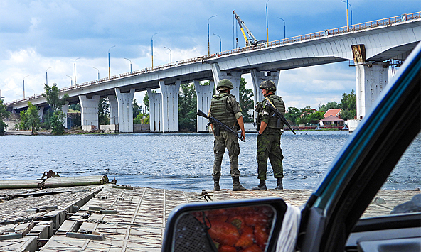 В Херсоне сообщили об ударе ВСУ по Антоновскому мосту