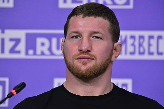 Минеев анонсировал поединок с Исмаиловым в 2024 году