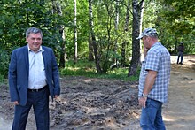 Глава муниципального округа Ново-Переделкино проверил ход выполнения работ, посвященных благоустройству территории района