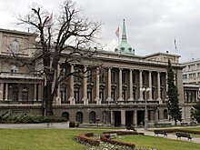 Или Запад, или Россия: США припирают Сербию к стенке. А зря