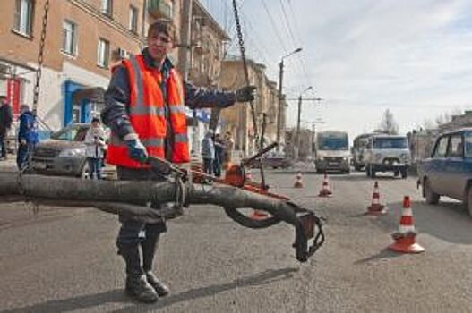 В Омске ремонт дорог начнут с Красноярского тракта