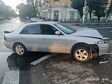 В Твери водитель-наркоман снёс дорожный знак