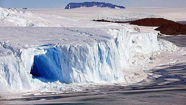 Новый остров обнаружили в Антарктиде