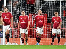 Невилл про 0:3 «МЮ» с «Тоттенхэмом»: «Шокирует и отрезвляет, 1-й тайм – хуже некуда. В команду вложили гору денег, все игроки в хорошей форме – никаких оправданий быть не может»