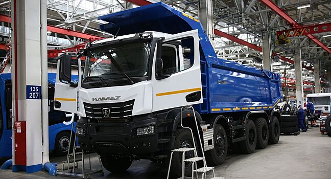 КАМАЗ показал новый карьерный самосвал