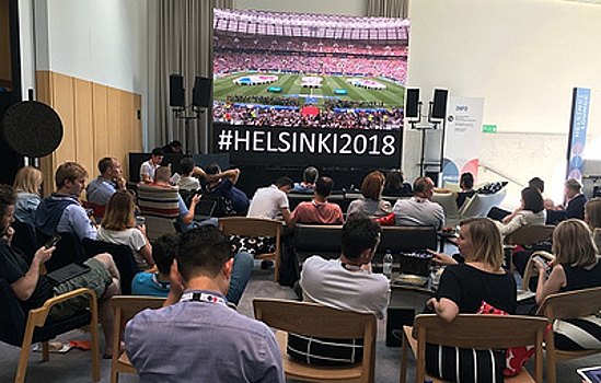 Иностранные журналисты в Хельсинки на два часа отвлеклись от политики ради финала ЧМ