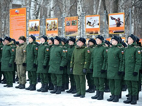 Полторы тысячи юношей из Удмуртии отправятся в армию в осенний призыв