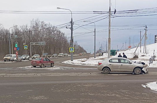 Две пенсионерки получили травмы в ДТП на Правобережье