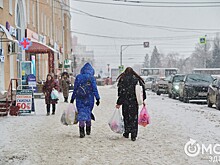 Первый день весны в Омске: фото на память