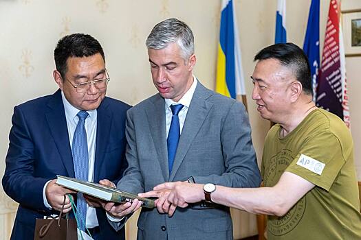 Алексей Логвиненко: Ростов рад развивать с городами Китая деловые и культурные связи
