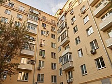 Завершатся капремонт фасада восьмиэтажного дома на Ленинском проспекте
