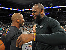 Леброн Джеймс отказался комментировать отстранение Криса Пола: «Это не мое дело»