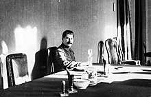 "Человеческая душа — интересный товар": как Сталин наставлял советских писателей