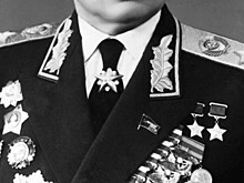 Знатные предки, пытки НКВД и роман с Серовой: правда и мифы о маршале Рокоссовском