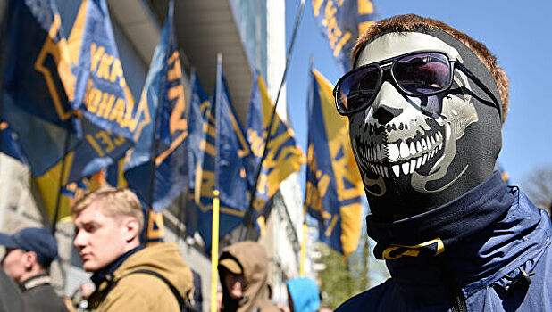 Радикалы прекратили акцию у офиса президента Украины