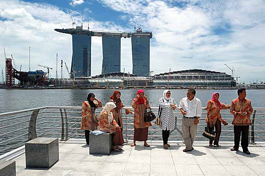 Сингапур будет пускать туристов с Travel Pass с мая