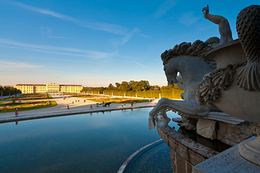 MBA Marketing & Sales в Австрии со стипендией газеты «Ведомости»