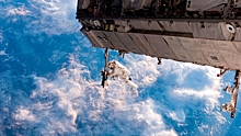 Ученые предупредили об облаках пота при сексе в космосе