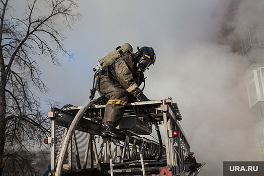 МЧС: на пожаре в Пермском крае спасли семь человек