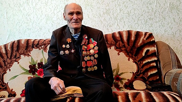 В Бурятии ветеран ВОВ рассказал юнармейцам о встрече с Рокоссовским