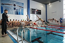 В школах с бассейнами появятся уроки плавания