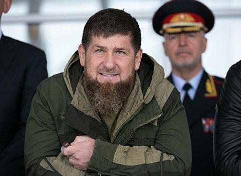 «Показали пример высочайшей доблести». Кадыров поздравил чеченских полицейских с праздником