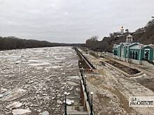 За сутки Урал у Оренбурга упал более чем на полметра